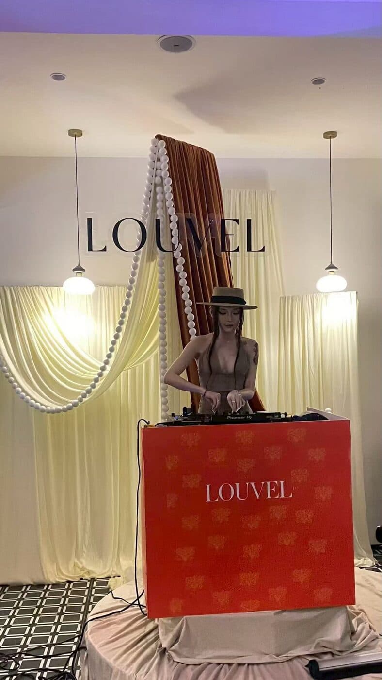 LOUVEL-branded DJ booth